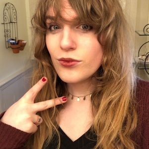 Meet your Posher, Charlotte